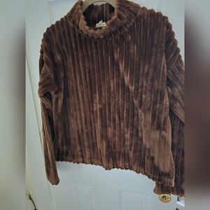 Hem And Thread Thick Velvet Ribbed Mock Wide Turtleneck